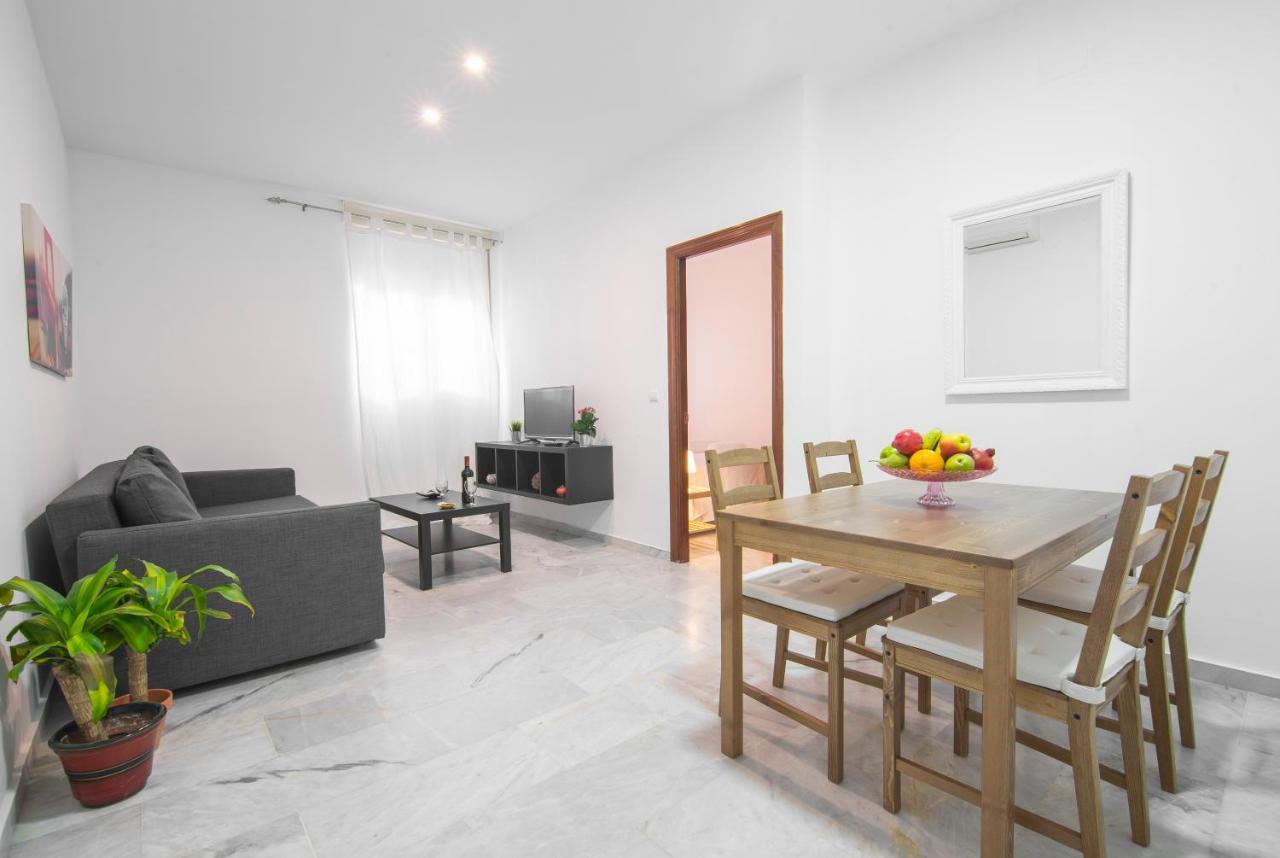 גרנדה Apartamentos Granata מראה חיצוני תמונה