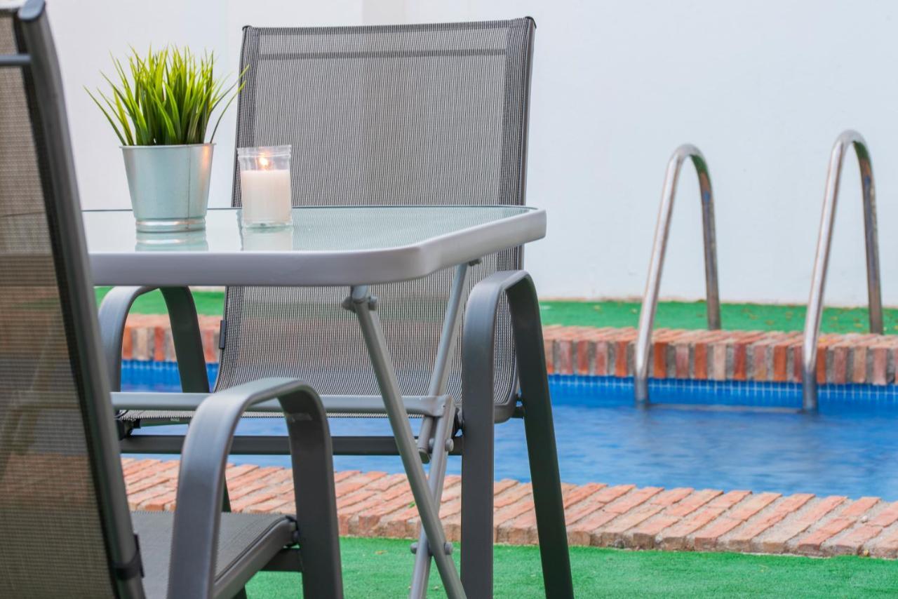 גרנדה Apartamentos Granata מראה חיצוני תמונה