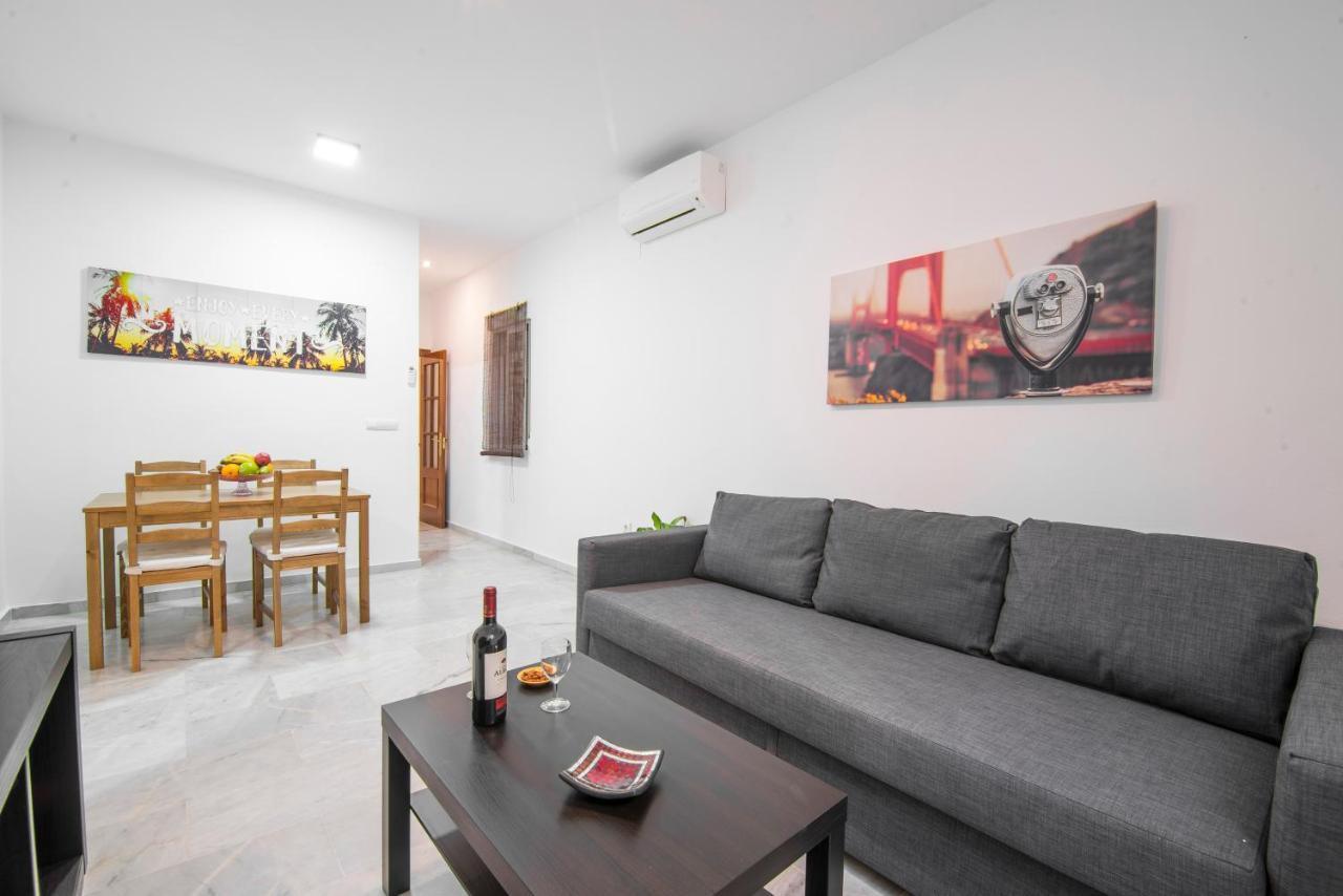 גרנדה Apartamentos Granata מראה חיצוני תמונה