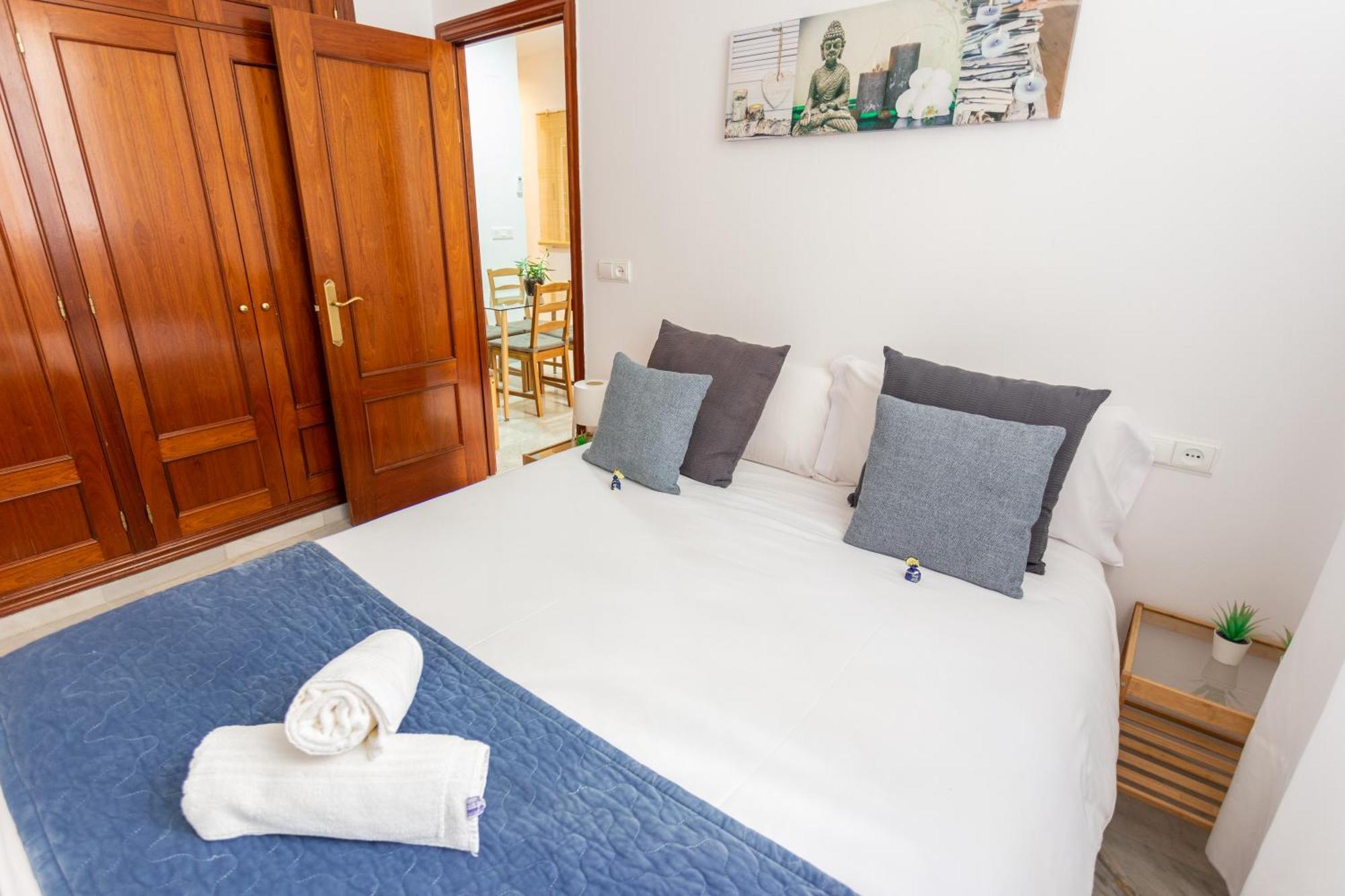 גרנדה Apartamentos Granata מראה חיצוני תמונה