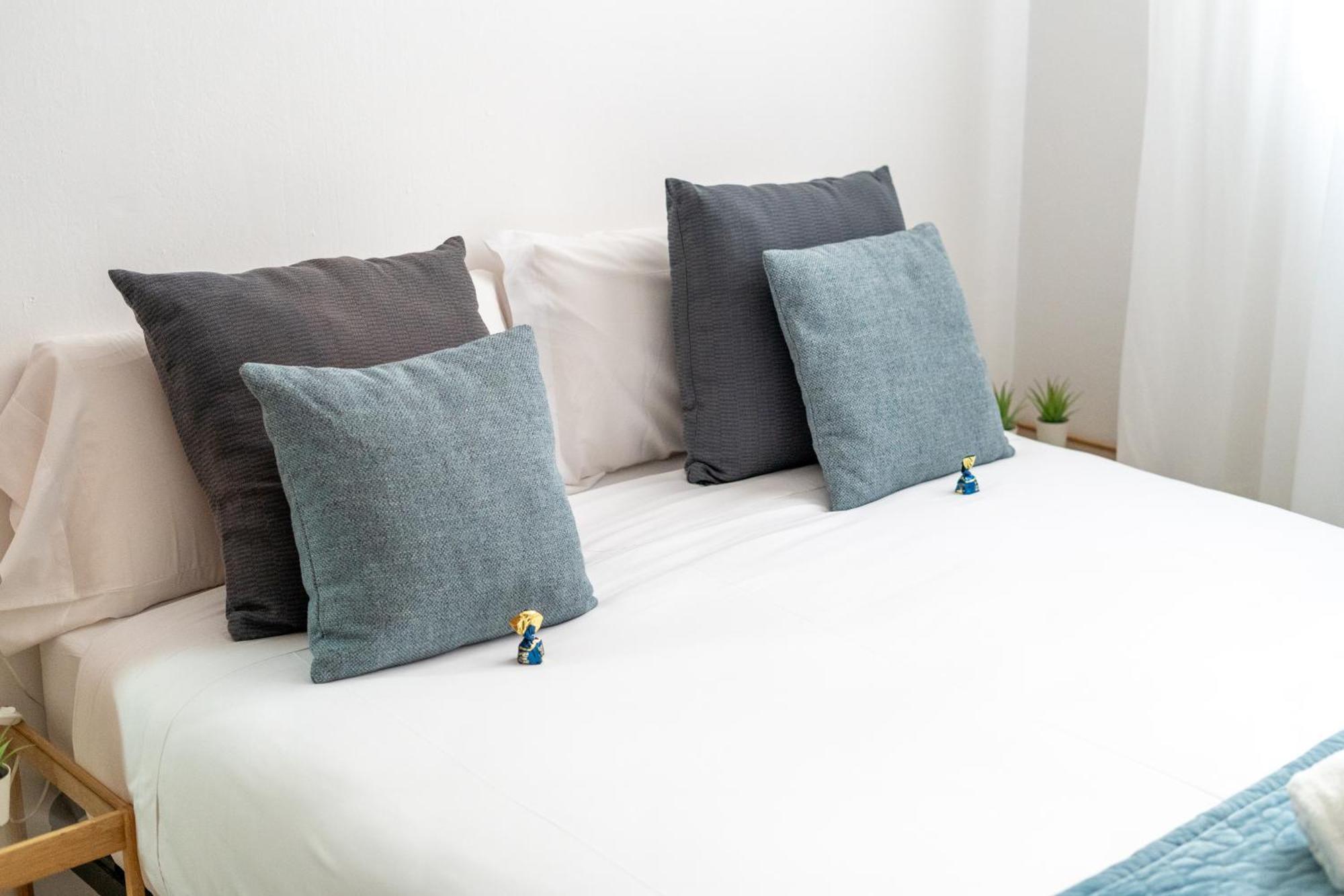 גרנדה Apartamentos Granata מראה חיצוני תמונה